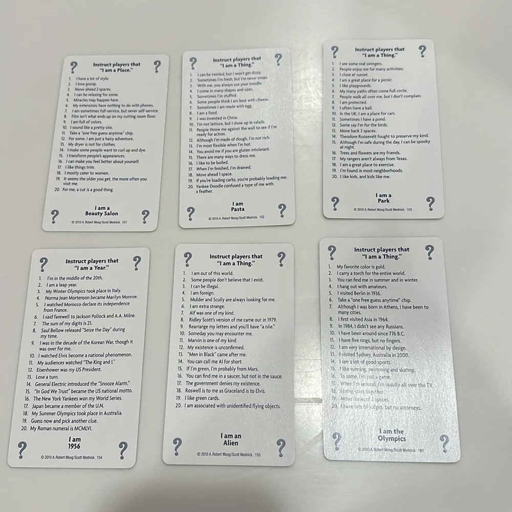 UNIVERSITY GAMES 20 Questions Board Game - Complete - NWOT